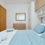 Bellevue Duplex Apartment